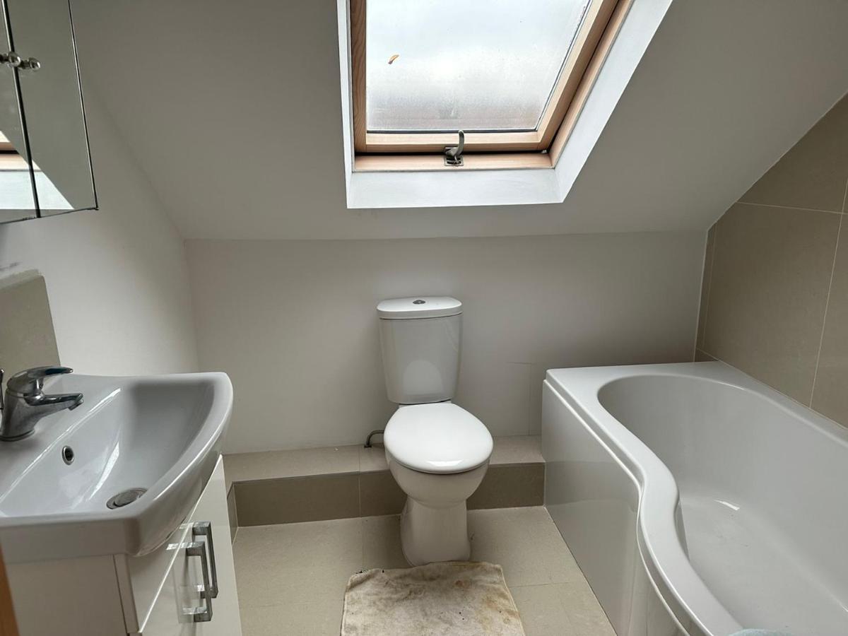 Tran Homestay Londen Buitenkant foto