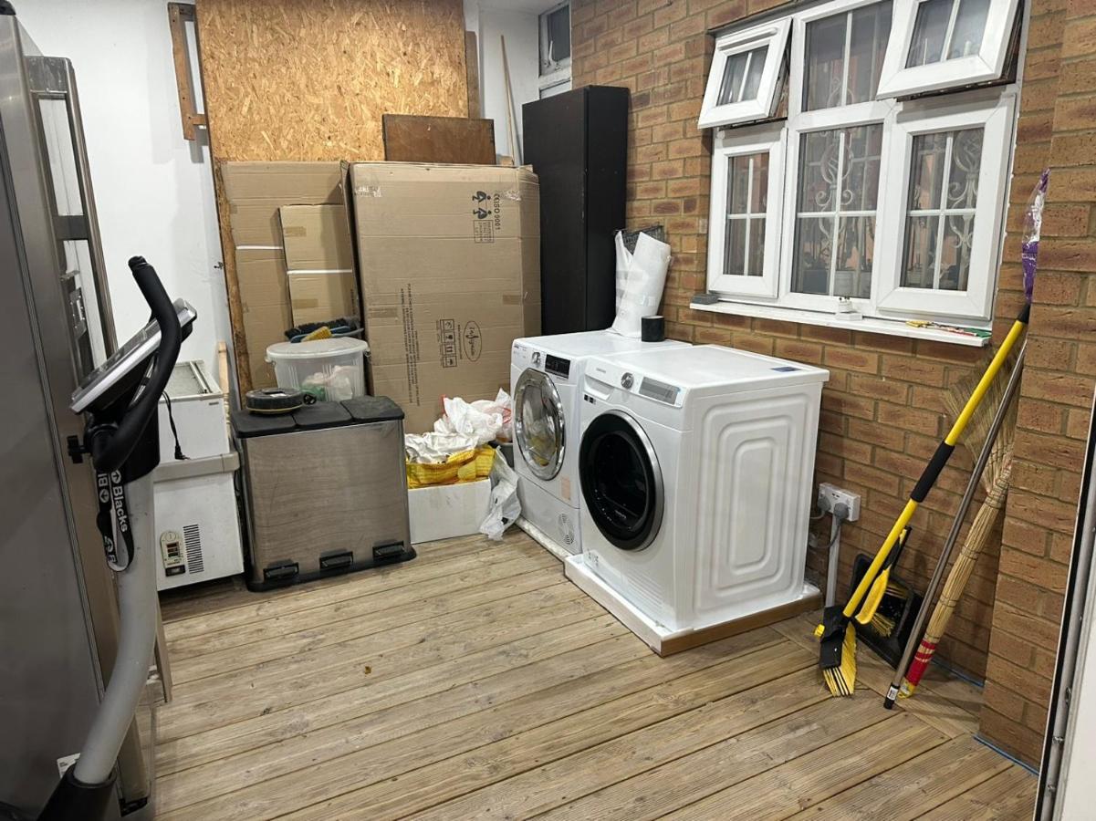Tran Homestay Londen Buitenkant foto
